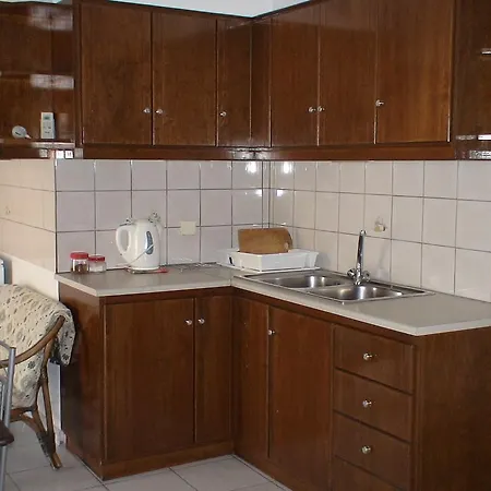 Irinis Apartment *