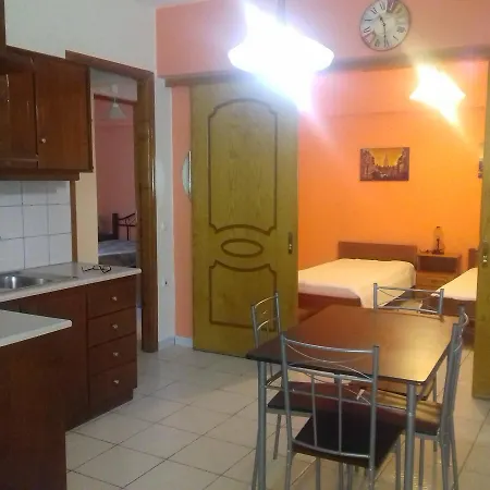 Irinis Apartment *